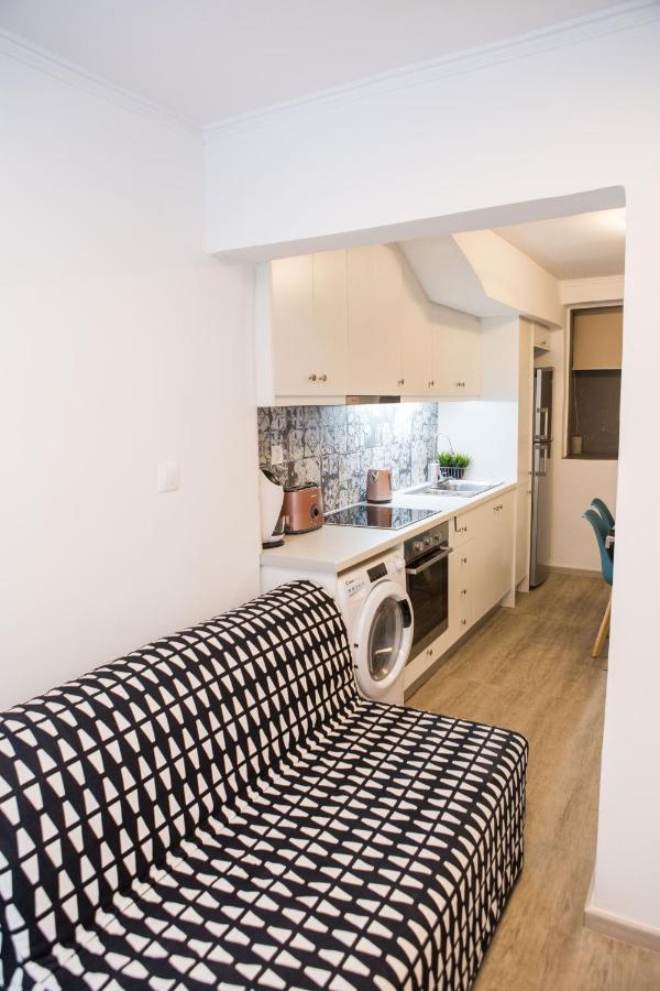 Stylish, Comfortable, Basement Loft-Like Apartment With Amenities Atene Esterno foto